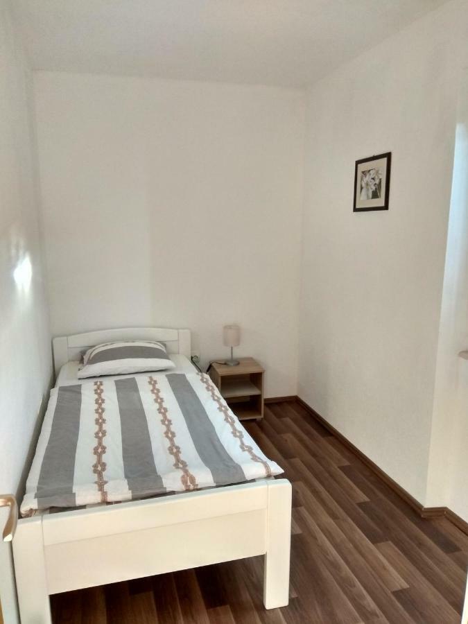 Apartman Postira Rot Exteriör bild